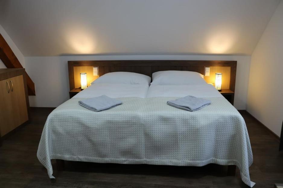 Vila Anicka Vimperk Ngoại thất bức ảnh